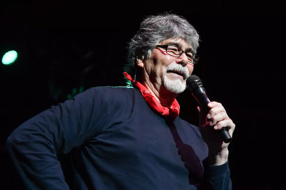 The Boot News Roundup: Randy Owen Earns CMA Foundation Humanitarian Award + More