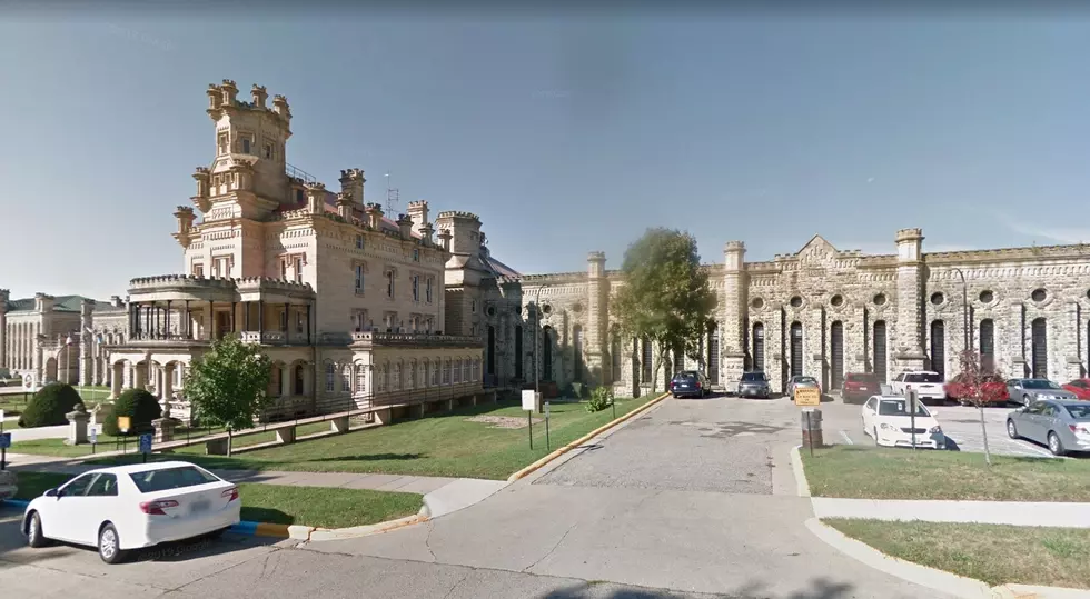 Anamosa Inmates Used Hammers To Kill Two Employees