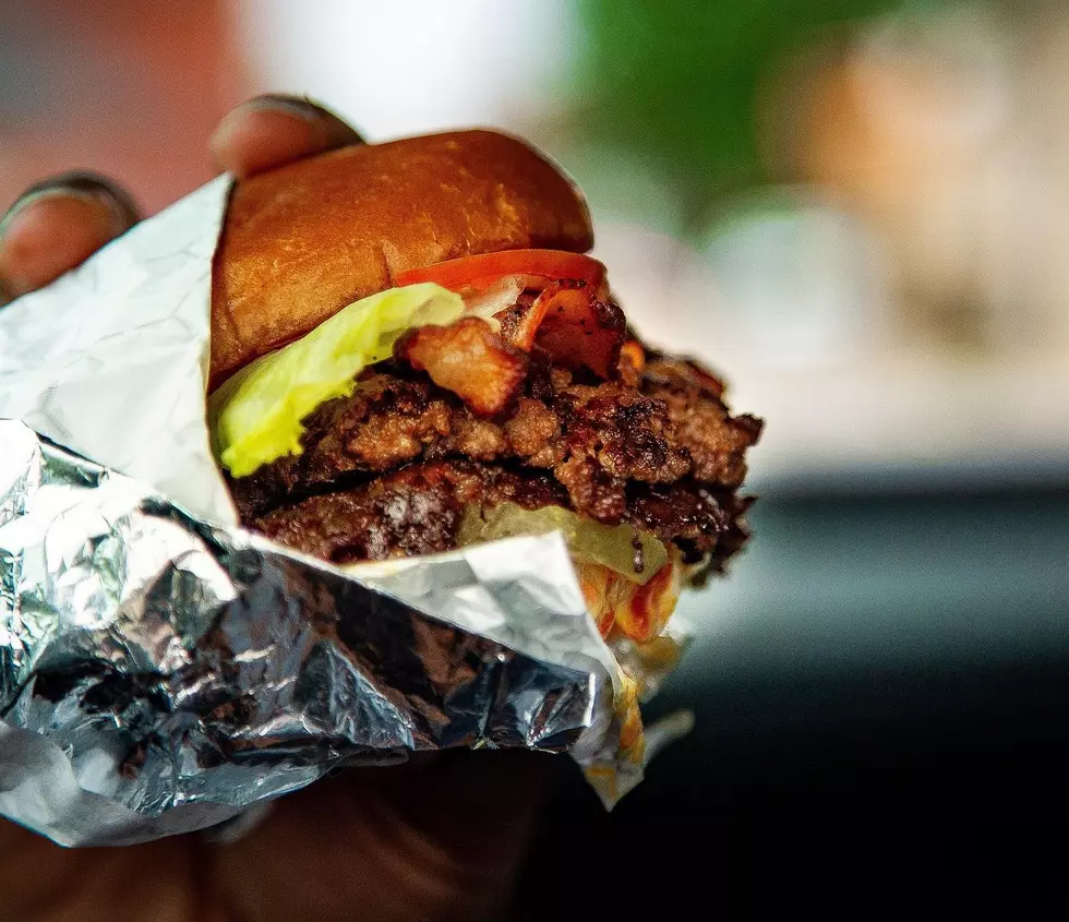 10 Finalists Announced For Iowa’s Best Burger Contest