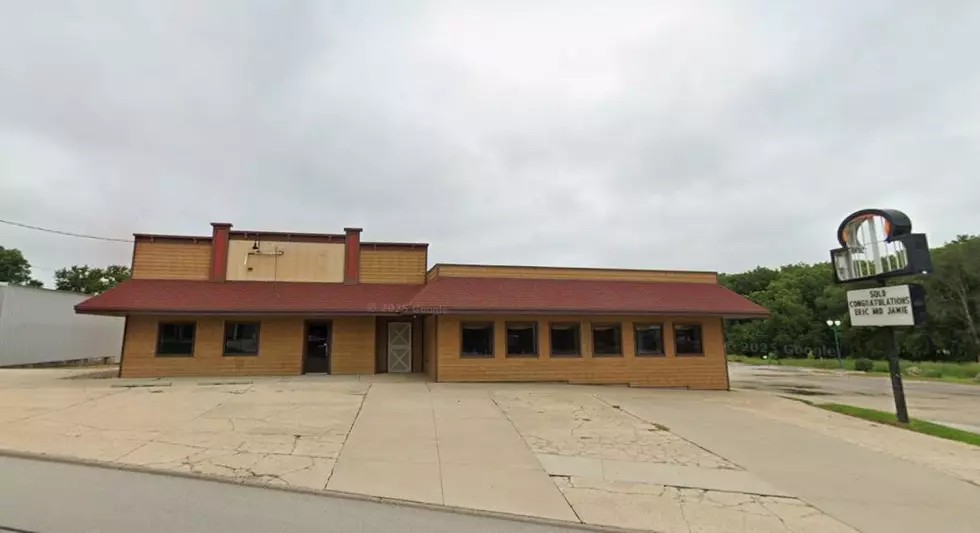 A Coffee Shop & Taproom Are Coming to the Former Monticello Pizza Ranch