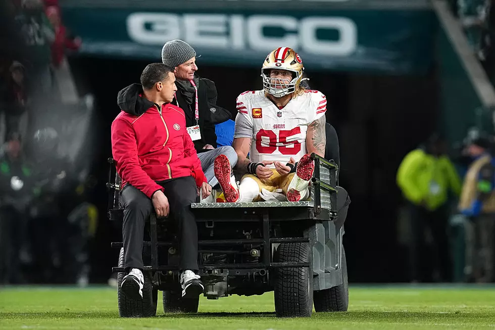 Former Hawkeye George Kittle Injured in 49er Playoff Win