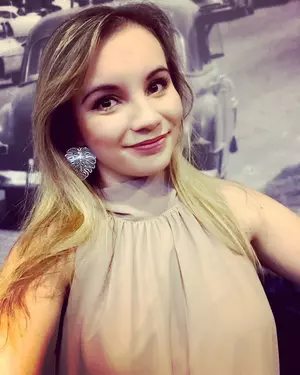 Sarah Stringer