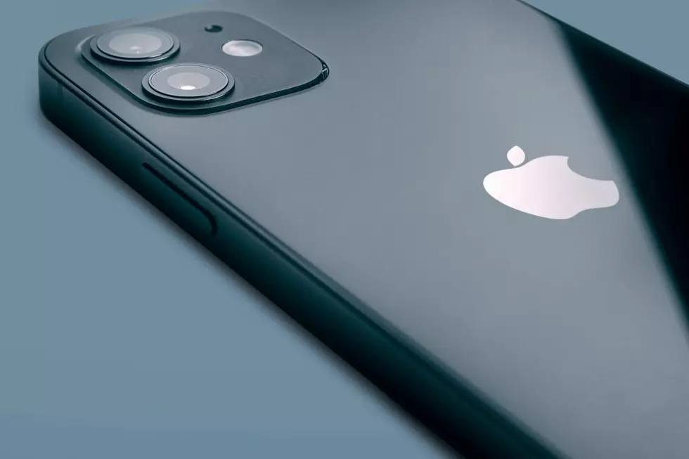 iPhone Users Rejoice, You Now Have a Unique New Ability [VIDEO]